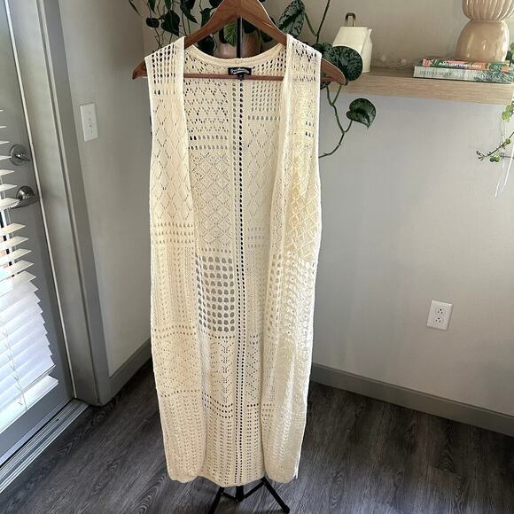 Freshman Cream Crochet Cardigan Bikini Cover Up Cottage Whimsical M Boho beach - Picture 1 of 8